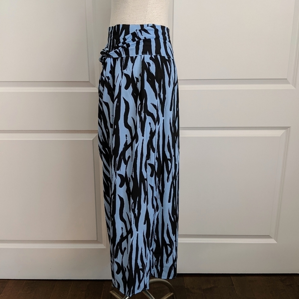Topshop Skirt Sarong Style Overwrap Asymmetric Hem Zebra Print Blue Black 10 NWT - Picture 10 of 15